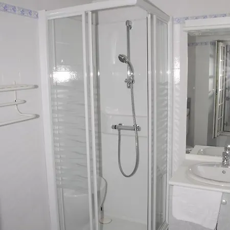 Chez Chaumat Hotel Cerilly (Allier)